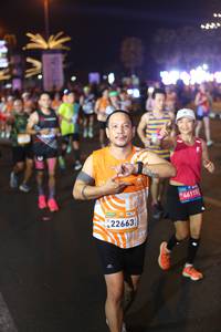 BIB: 22663, 46115
                            <button type="button" onclick="openModal(23225983)" class="btn btn-primary btn-sm float-right btn-popup" data-toggle="modal" data-target=".modal-high-quality">
                        <i class="fas fa-shopping-cart"></i> Add to Cart
                    </button>
                                            <button type="button" onclick="isThisMe(23225983, true)" class="btn btn-success btn-sm float-right btn-popup btn-isme hidden" data-toggle="tooltip" data-placement="bottom" title="นี่คือรูปของคุณใช่ไหม คลิกที่นี่เพื่อเอาเข้าอัลบั้ม">
                        <i class="fas fa-plus"></i> Add to album
                    </button>
                    <button type="button" onclick="isThisMe(23225983, false)" class="btn btn-warning btn-sm float-right btn-popup btn-isnotme hidden">
                        <i class="fas fa-ban"></i> Remove from album
                    </button>